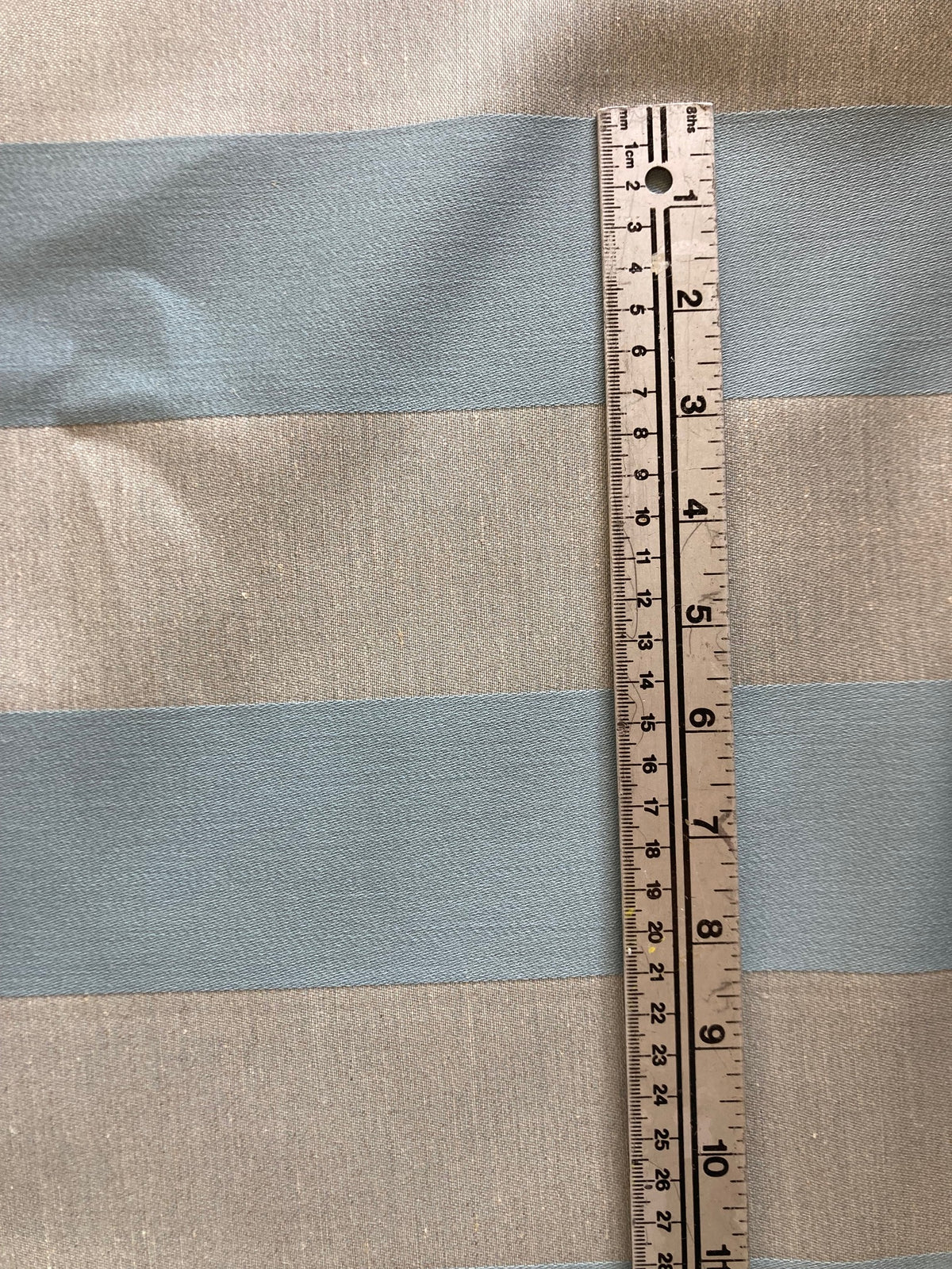 Linen and Cotton Reversible Stripe in Blue