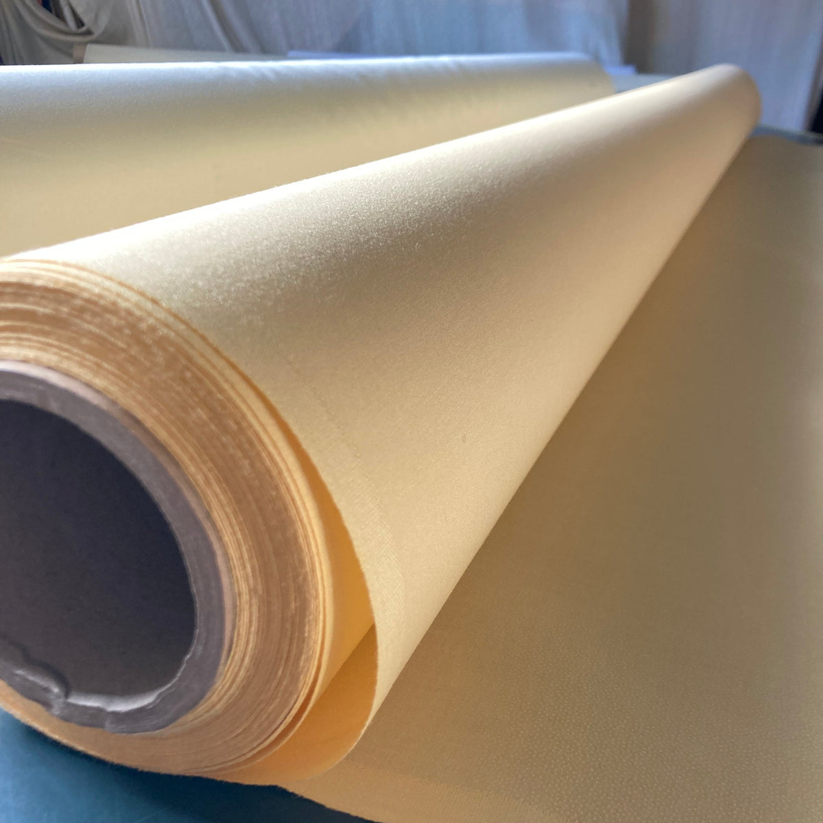 Iron On Roller Blind Backing Wide (Fabric Stiffener) WHITE